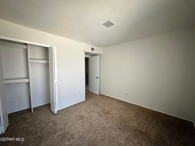 Building Photo - 336 Villa Canto St