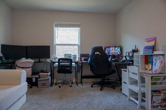Building Photo - 4703 Airmen Dr