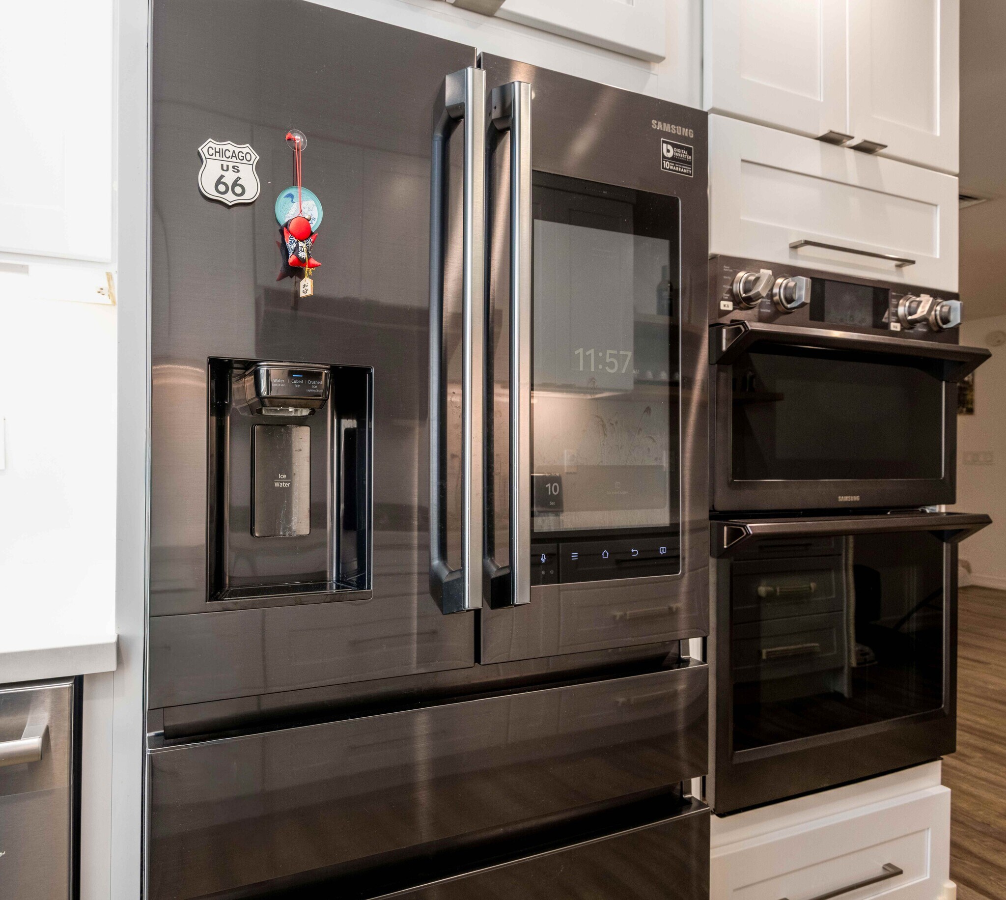 Building Photo - 5848 Canterbury Dr