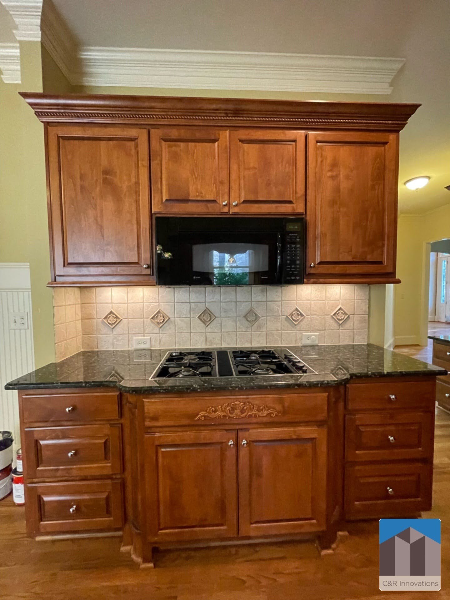 Building Photo - 1377 Greencrest Ct