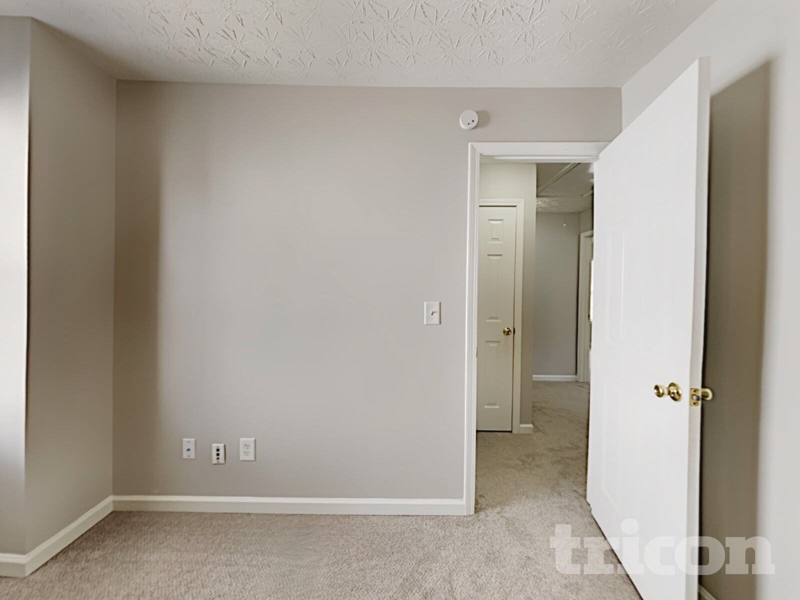 Building Photo - 128 Spring Walk Wy