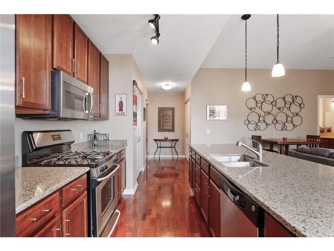 Building Photo - 4730 Park Commons Dr