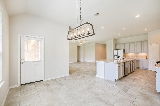 Building Photo - 18222 Sunniberg Ct
