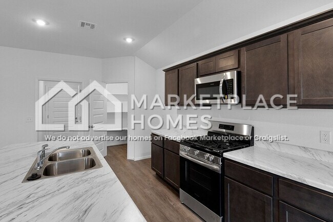 Building Photo - 29306 E 80th St S