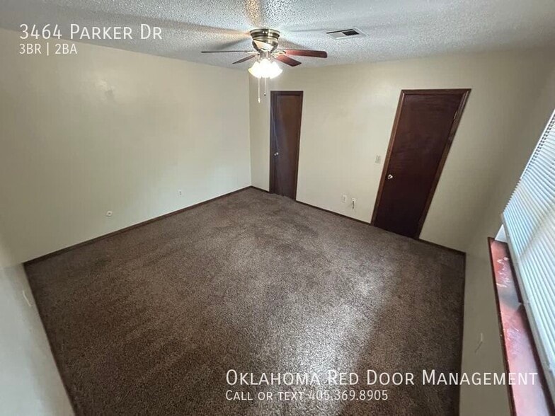Building Photo - 3464 Parker Dr