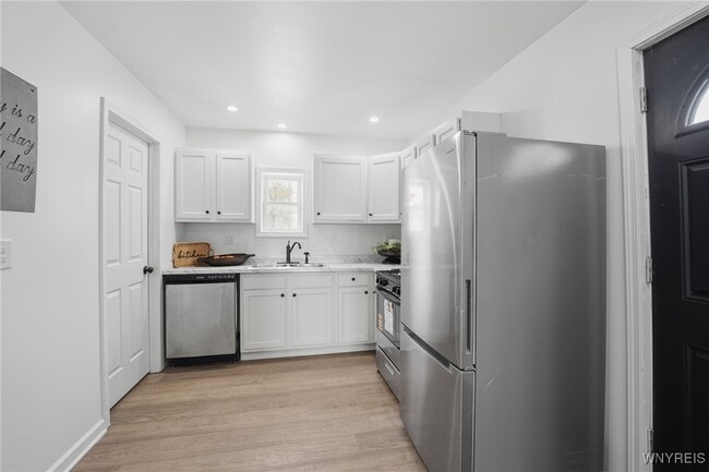 Building Photo - 265 Efner St