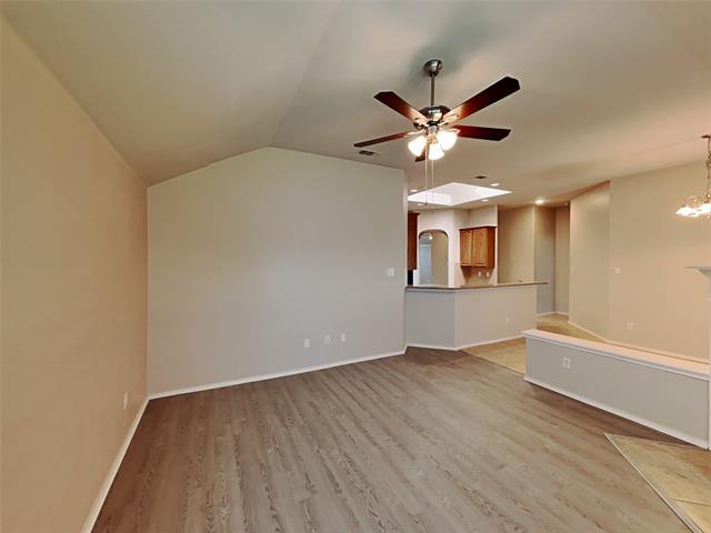 Building Photo - 9537 Willow Branch Way