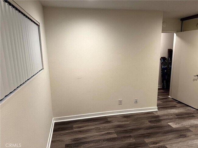Building Photo - 280 Molino Ave