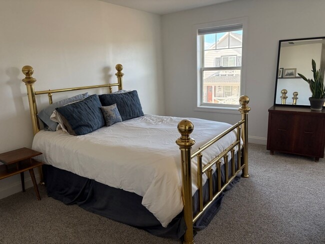 Building Photo - Josephine crossing 4 bedroom cottage