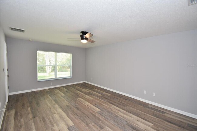 Building Photo - 6 Kathleen Trail