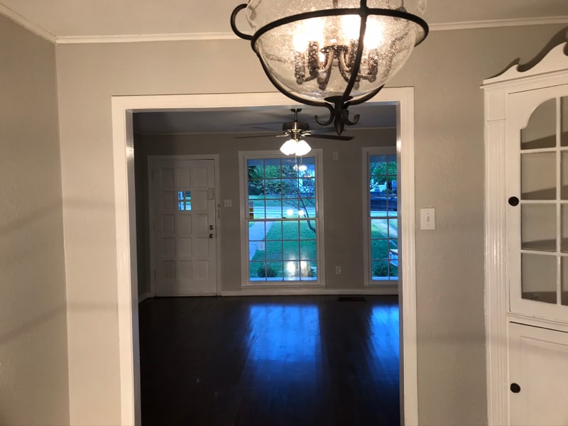 Building Photo - 2129 W Lotus Ave