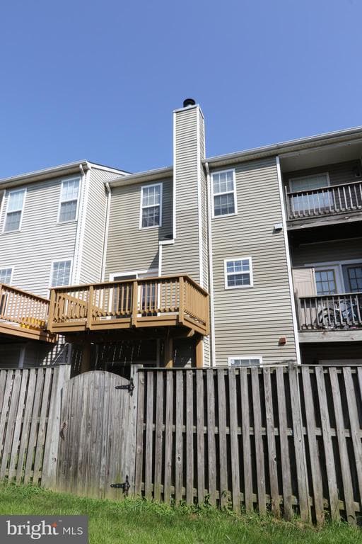 Building Photo - 2506 Weston Ct