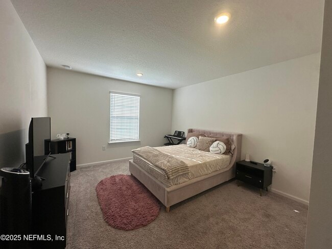 Building Photo - 960 Panther Lk Pkwy