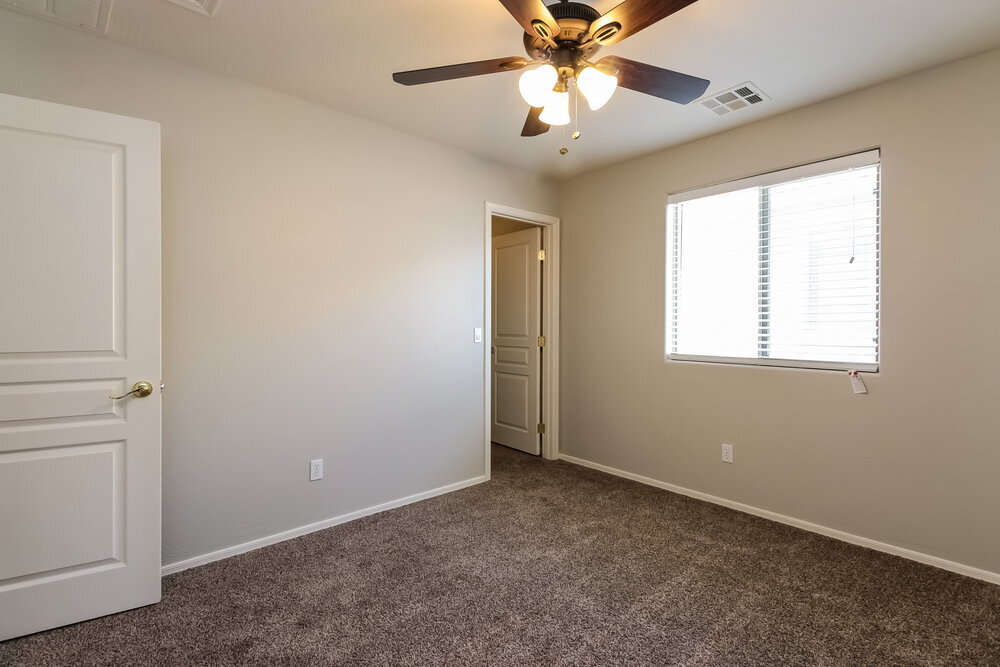 Building Photo - 3636 W South Butte Rd