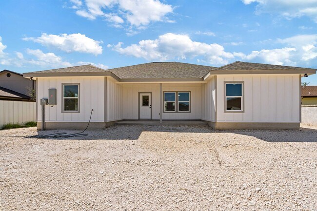 Building Photo - 125 Katrina Dr