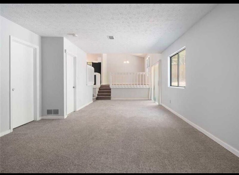 Building Photo - 1281 Sugarwood Ln