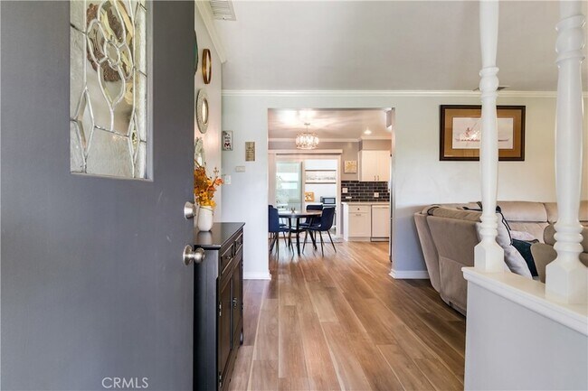 Building Photo - 12951 Cascade St