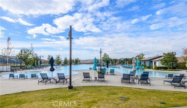 Building Photo - 2261 Horseback Rd