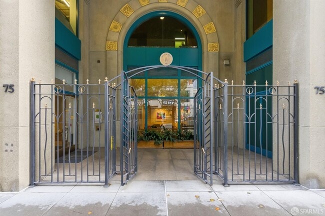 Building Photo - 75 Folsom St