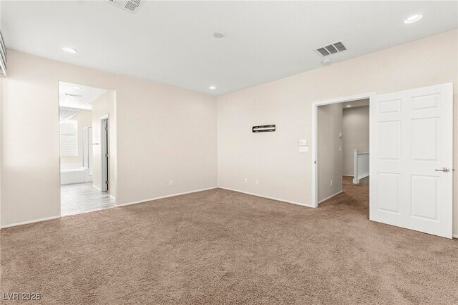 Building Photo - 713 Tall Arrow Ave