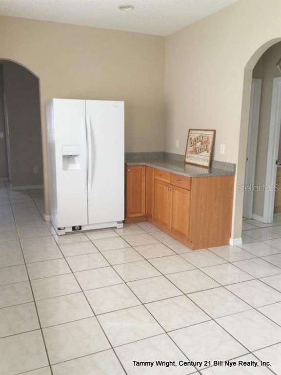 Building Photo - 5043 5th St