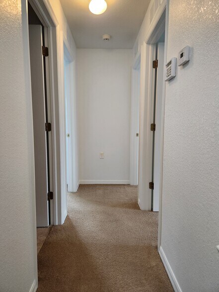 Building Photo - 12021 Rock Brook Run