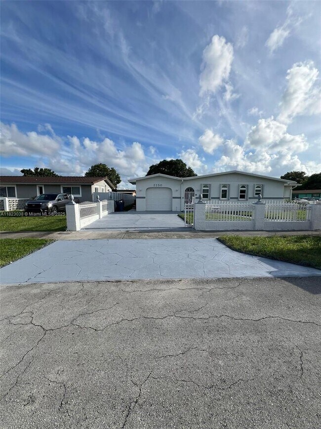 Building Photo - 2250 NW 192nd Terrace
