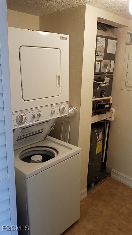 Building Photo - 3419 Winkler Ave