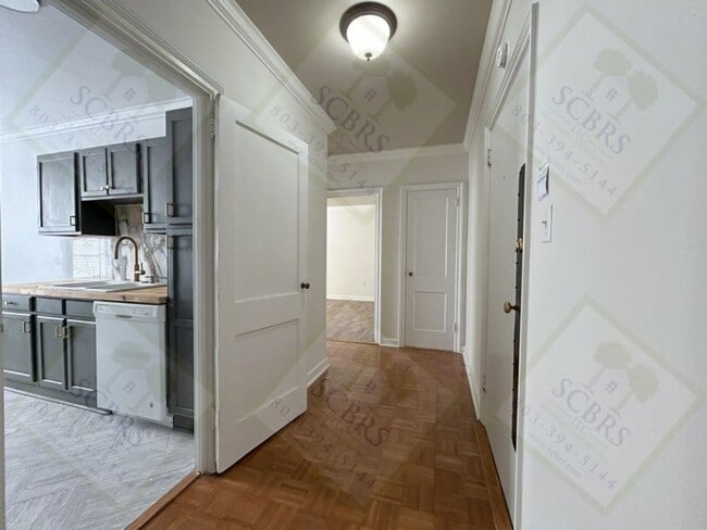 Building Photo - 526 Edisto Ave