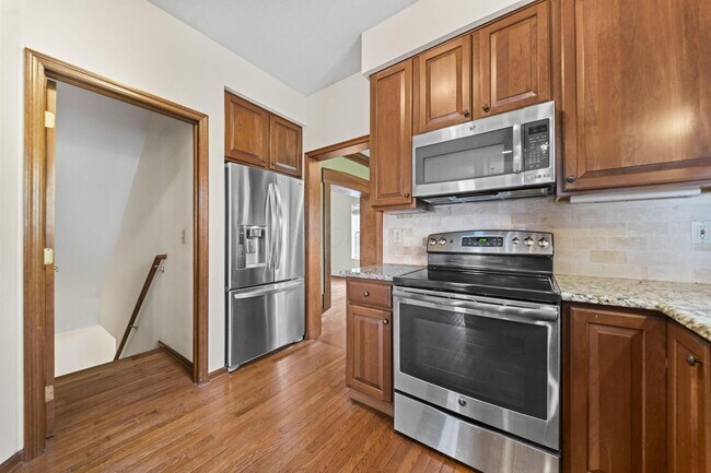 Building Photo - 7854 Astra Cir