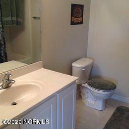 Building Photo - 2223 Locksley Woods Dr