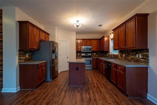 Building Photo - 778 Austin Creek Dr
