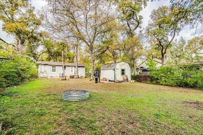 Building Photo - 4603 Jinx Ave