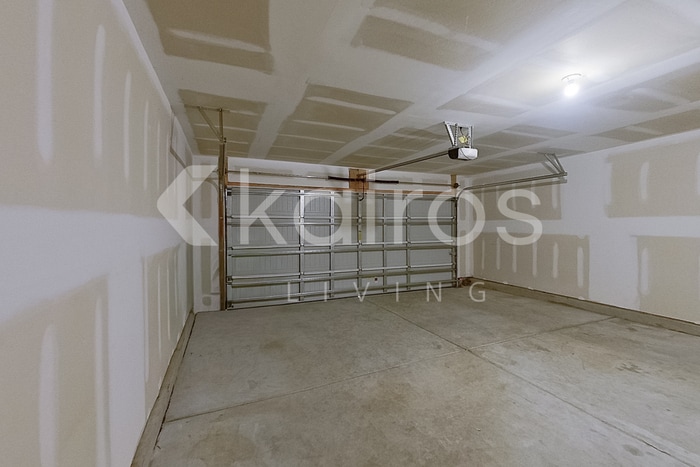 Building Photo - 1699 Amberlight Circle