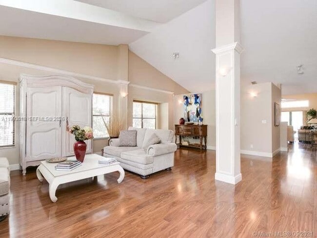 Building Photo - 6310 NW 58th Way