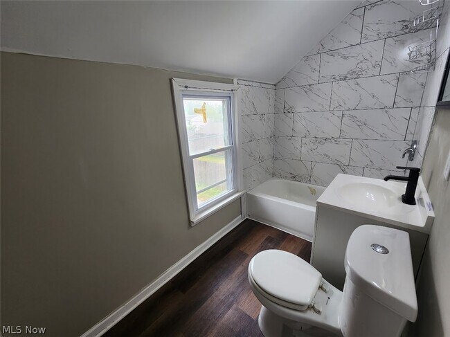 Building Photo - 16401 Judson Dr