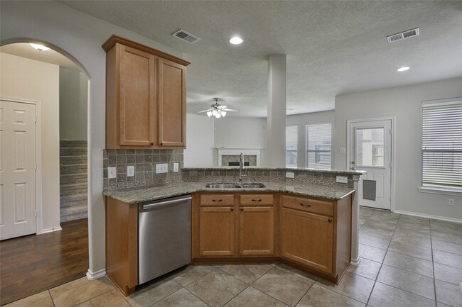 Building Photo - 3618 Orchard Valley Ln