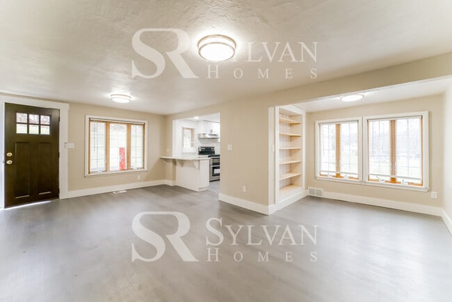 Building Photo - The Lifestyle You Deserve.