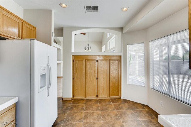 Building Photo - 5419 Cypress Creek St