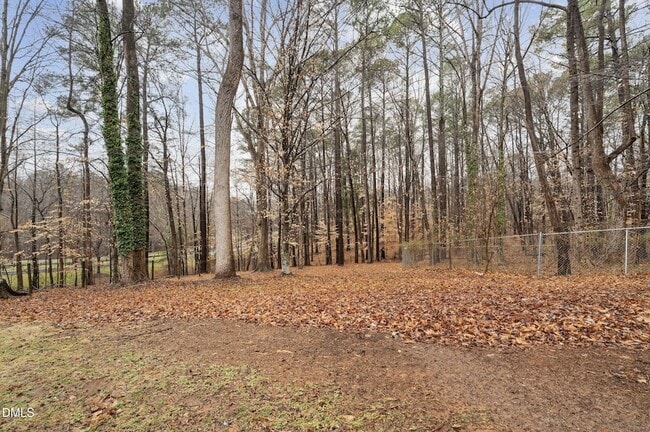 Building Photo - 1504 Homestead Rd