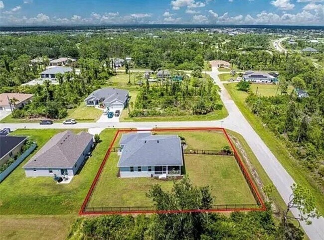 Building Photo - 14377 Overlook Ave