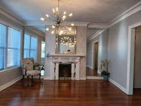 Building Photo - 6843 S Merrill Ave