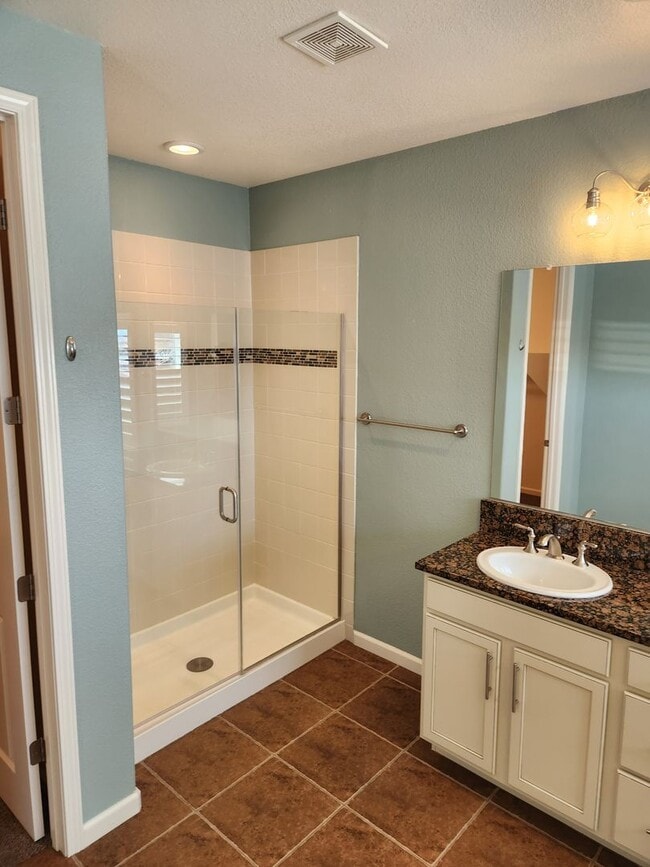 Building Photo - Northwest Reno Home