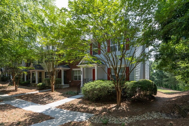 Building Photo - "Charming 3-Bed Home with 2.5 Baths close ...