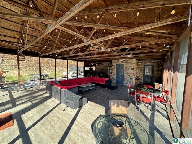 Building Photo - 312 Lehigh Dr
