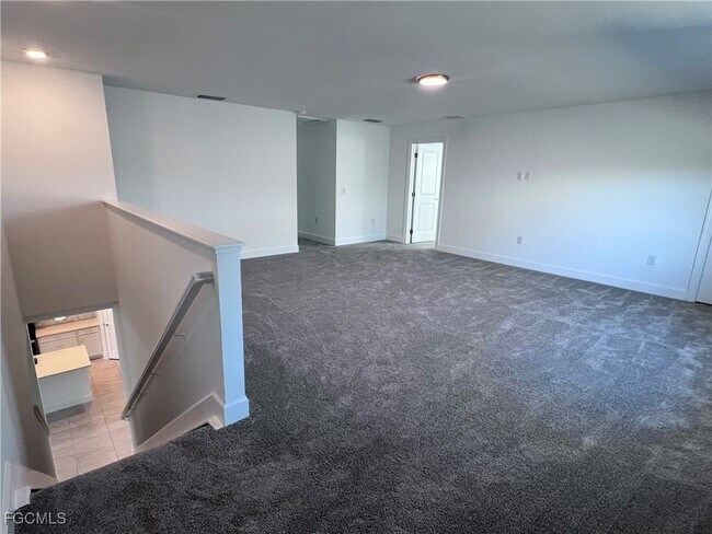 Building Photo - 3700 Passion Vine Dr