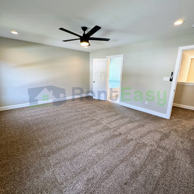 Building Photo - 3400 Freemason Dr