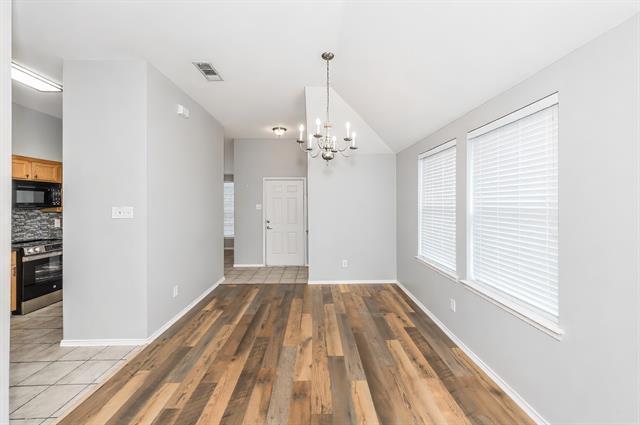 Building Photo - 9249 Conestoga Dr