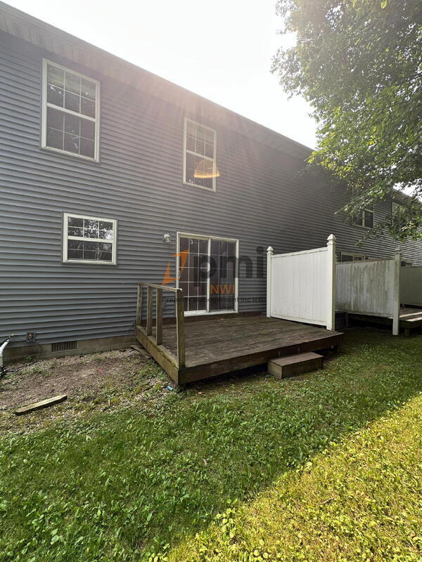Building Photo - 678 Dearborn Rd