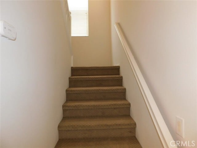 Building Photo - 147 Tall Oak